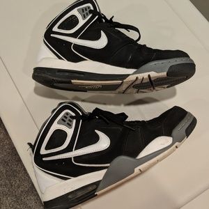 Nike Flight Falcons size 10.5